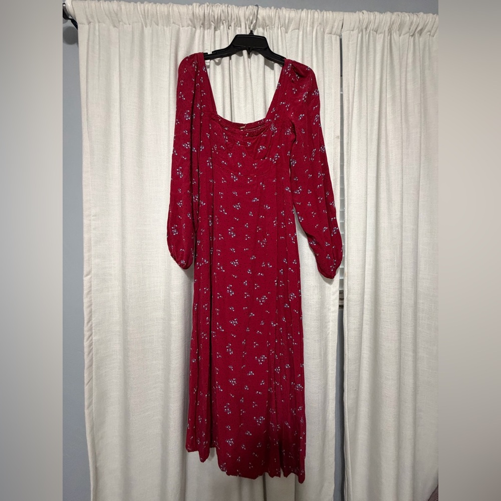 Free People Iris Midi Dress Free People
Floral Print Size Small